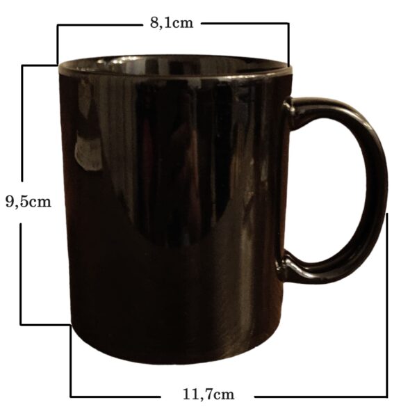 caneca de café preta premium